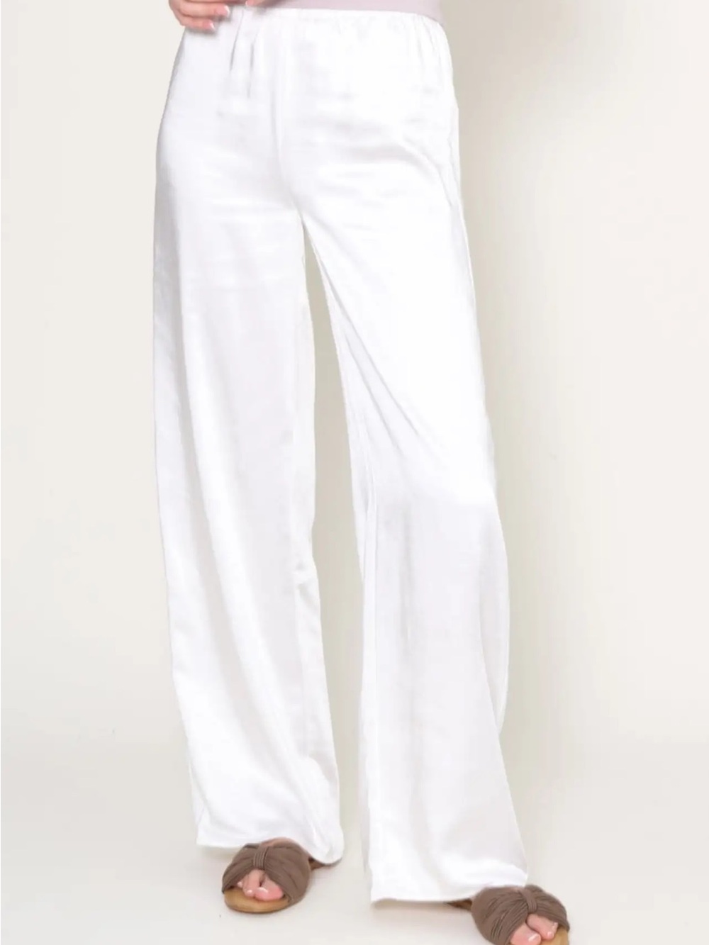 Robertson + Rodeo White Wide-Leg Silk Lounge Pants — M
